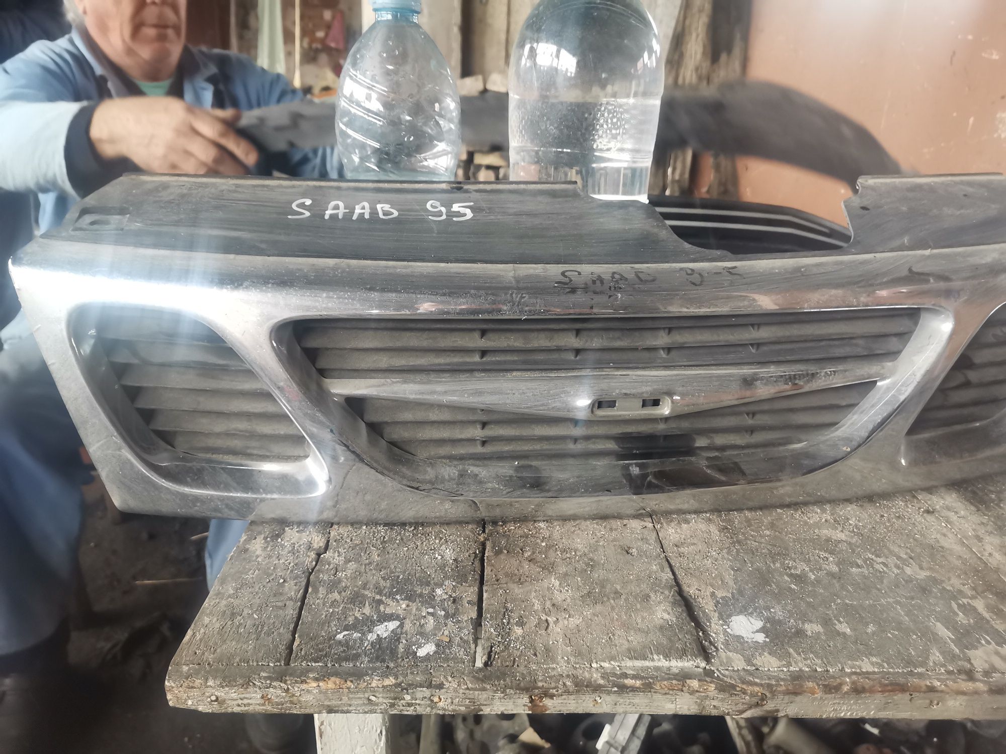 Оргинална Предна решетка за сааб 95 Saab 95