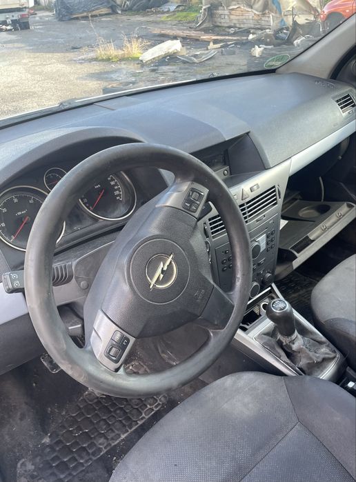 Opel astra h 1.9 cdti 120 к с на части