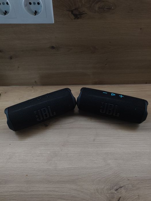 Jbl flip 7 2 bucati