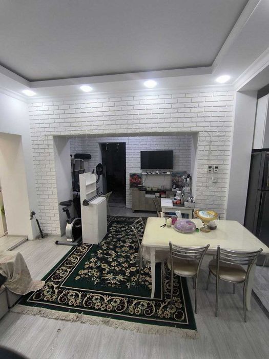 Продается 4 сотки на Алиева, Хуснобод, Кадышева, станция метро Олмос.