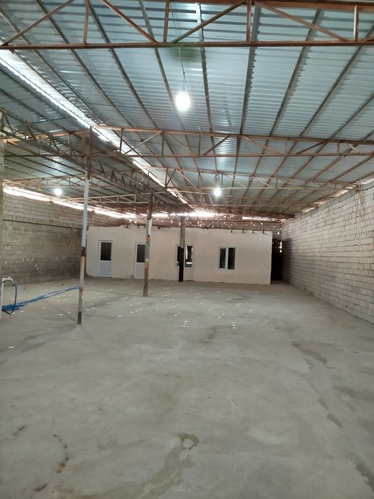 Сдается помещение под склад 250 КВ.м  прямо на ТКАД