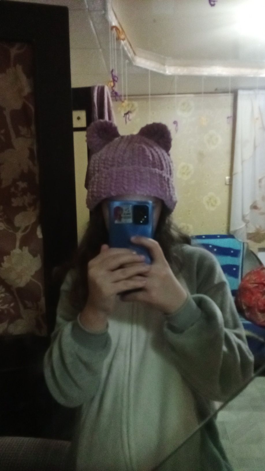Продам шапку с ушками