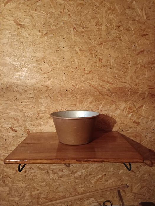 Suport lavoar cu suporți metalici