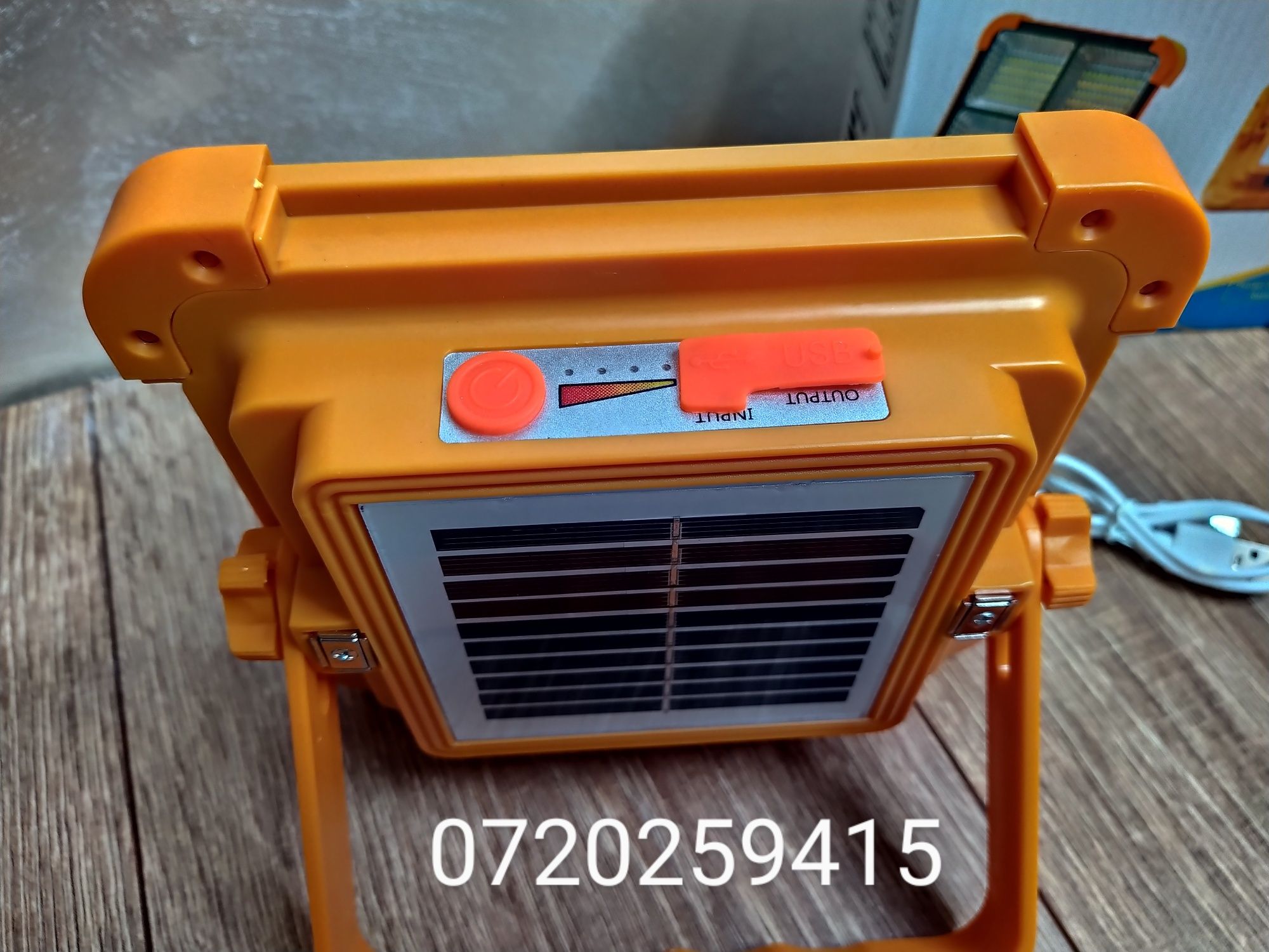 Proiector LED 300W Portabil, Panou Solar, USB, 5 Functii, Camping etc