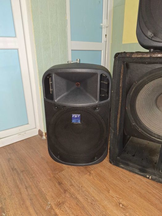 vând sistem de sonorizare complet sau separat