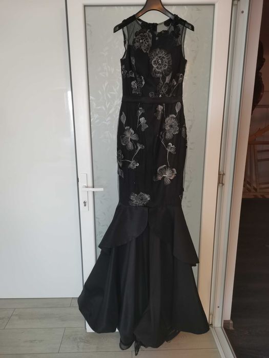 Rochie lunga cu modele flori