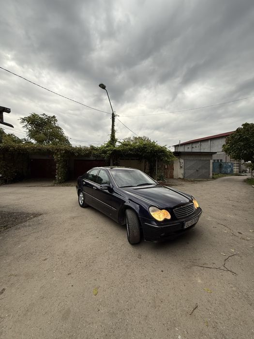 Mercedes C220  2.2 CDI