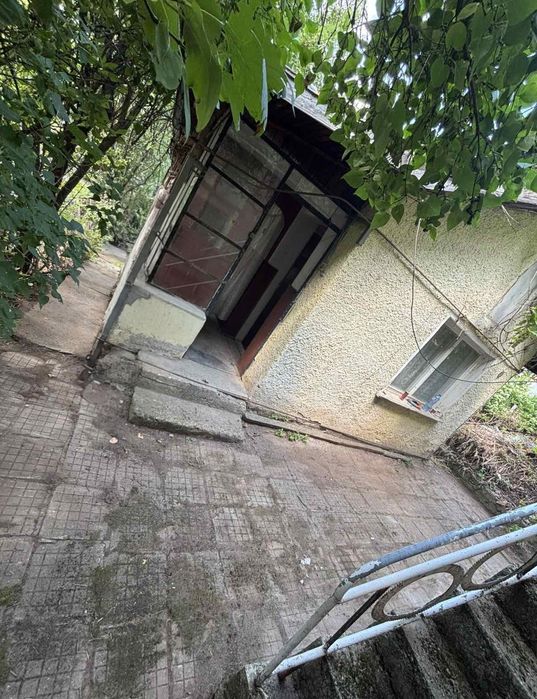 Продавам, заменям! Къща в гр. Радомир