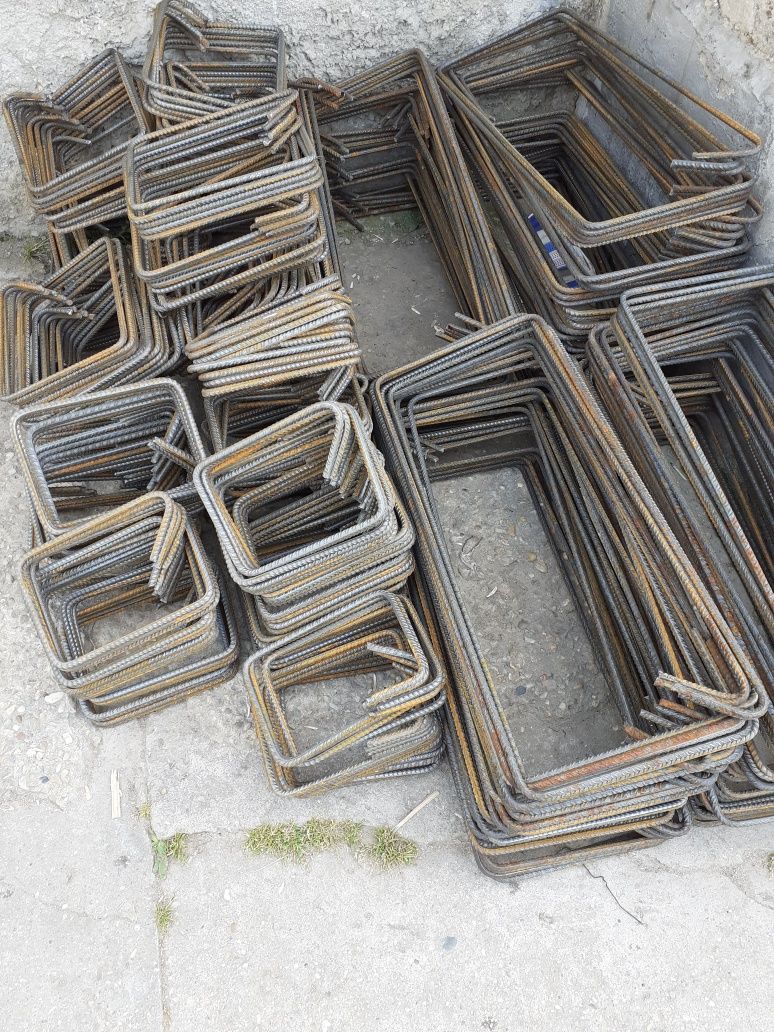 Etrieri  din fier beton  40 /20