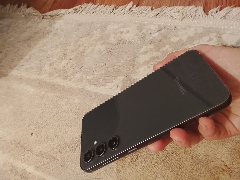 Samsung Galaxy S23 FE  256 gb