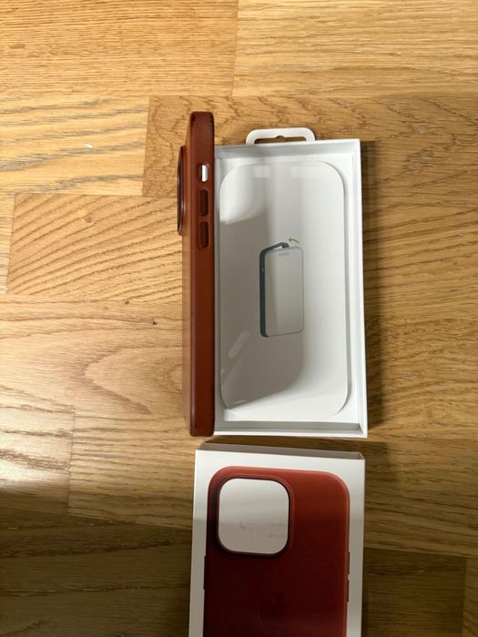 Husa Piele Apple iPhone 14 Pro