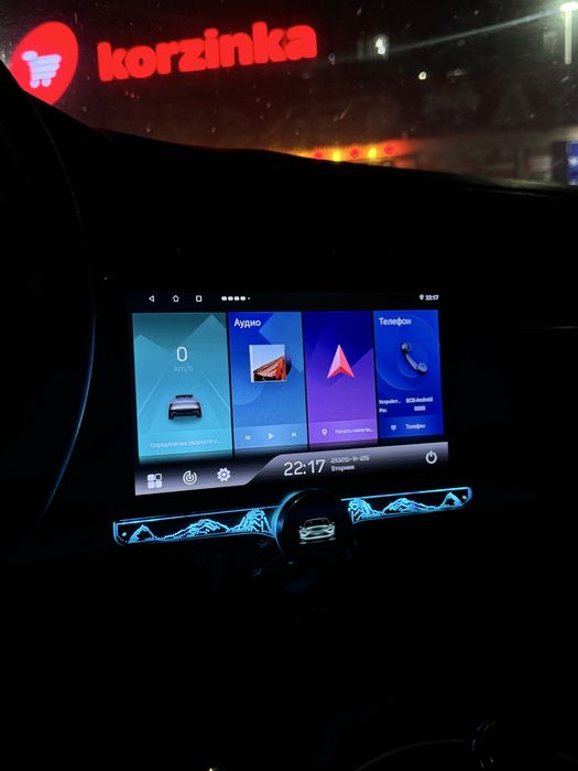 Manitor sotiladi car play bor cc2 yoki cc3 ladan yacshi chiqazadi