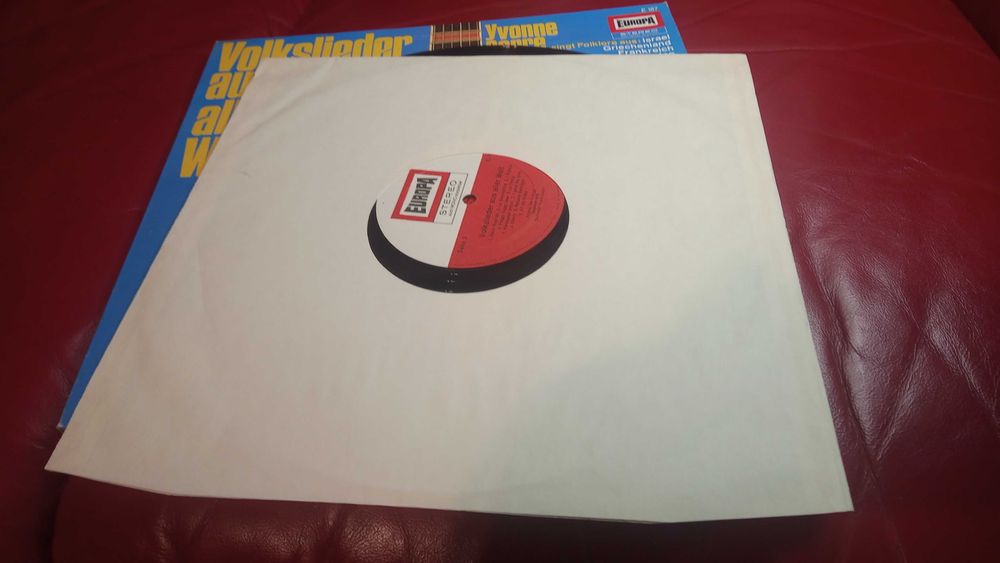 Дългосвирещи плочи Jim Reever – двоен, сборен двоен, Yvonne Carre