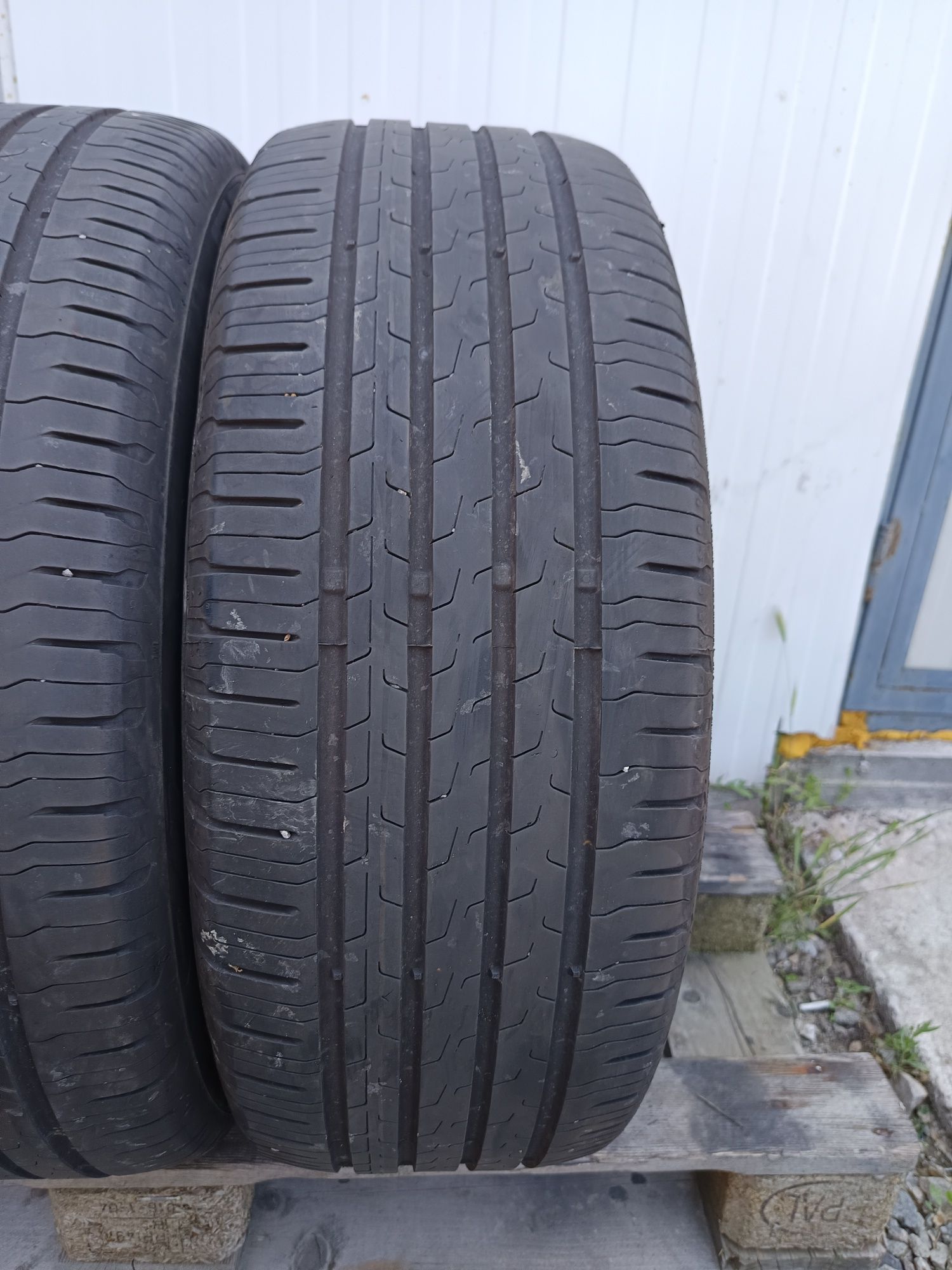 235 55 R 18 V Continental Дот 1423
