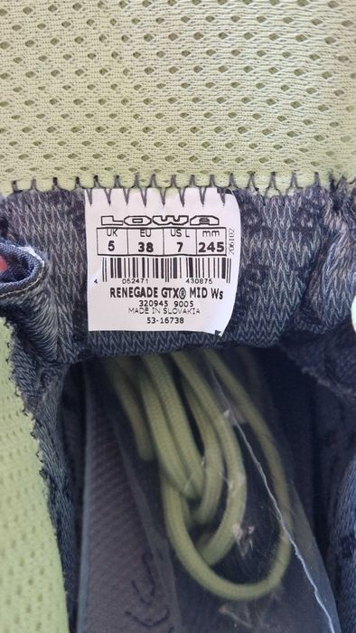 Боти Lowa goretex