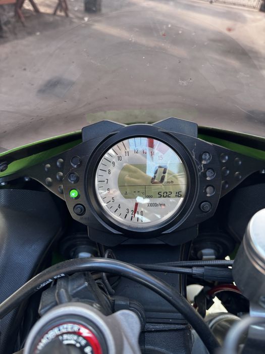 Kawasaki ZX10R 204 Cp