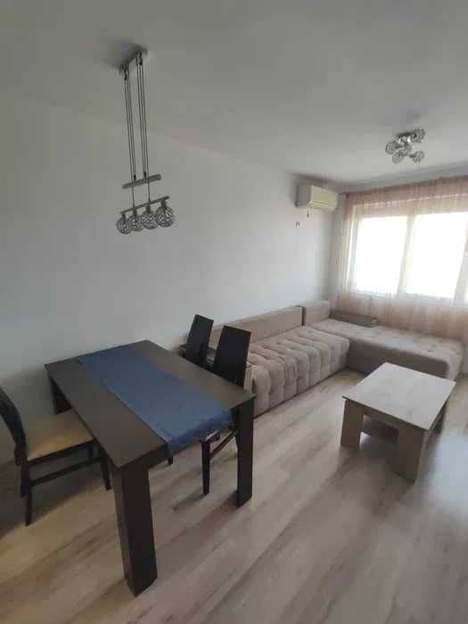 Дава се под наем Двустаен апартамент в Бургас, Славейков - 62 кв.м за 165.75 € - Снимка #2