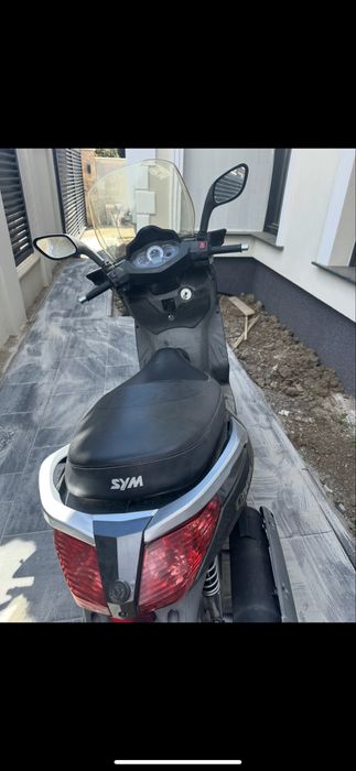 Scuter Sym 300i City