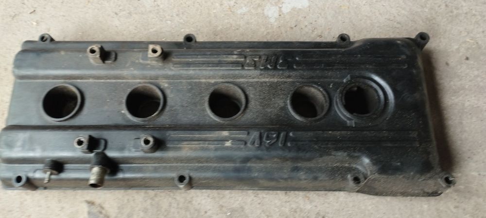 Продам клапанную крышку ЗМЗ 405