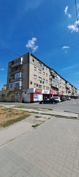 Продаю квартиру.