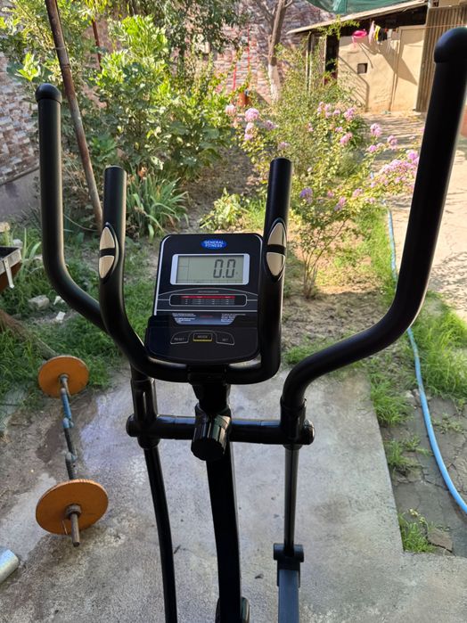 Эллиптический тренажер General fitness