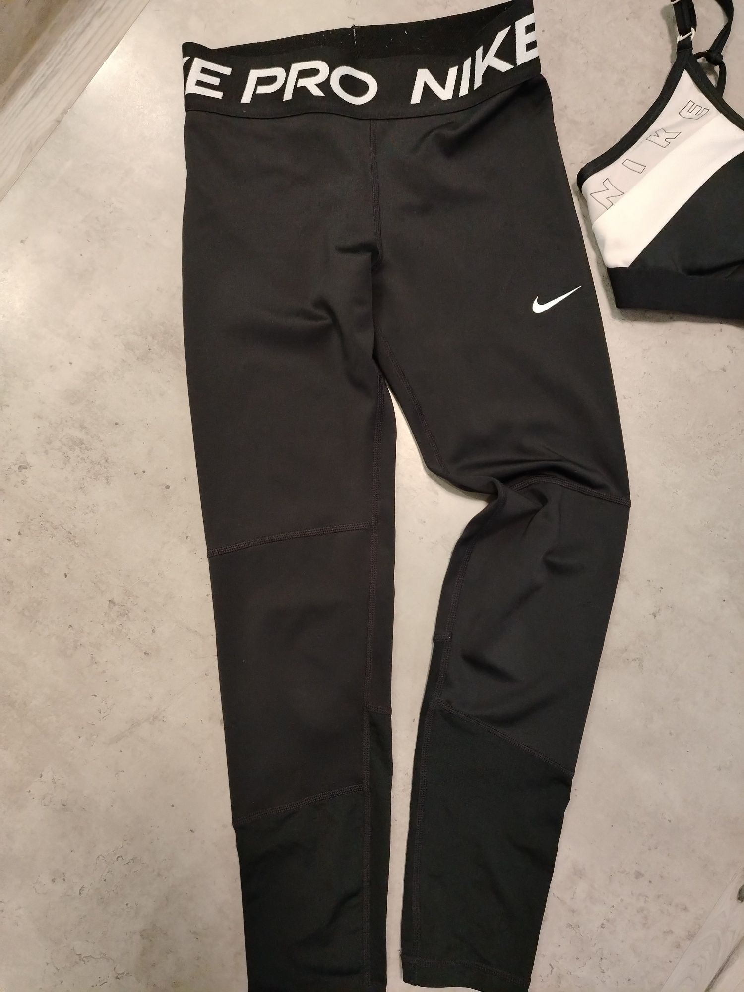 Спортен комплект Nike