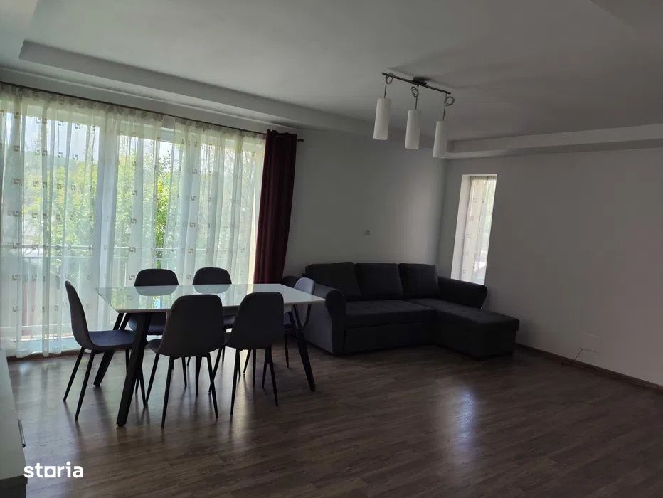 Duplex 4 camere, 150 mp utili, garaj, 2 bai, Dambu Rotund