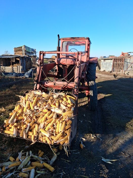 Vând Belarus cu încărcător