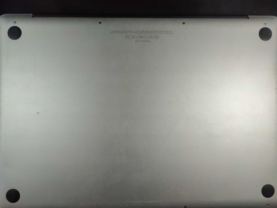 MacBook Pro 15 inch i7 A1286  (anul 2011)