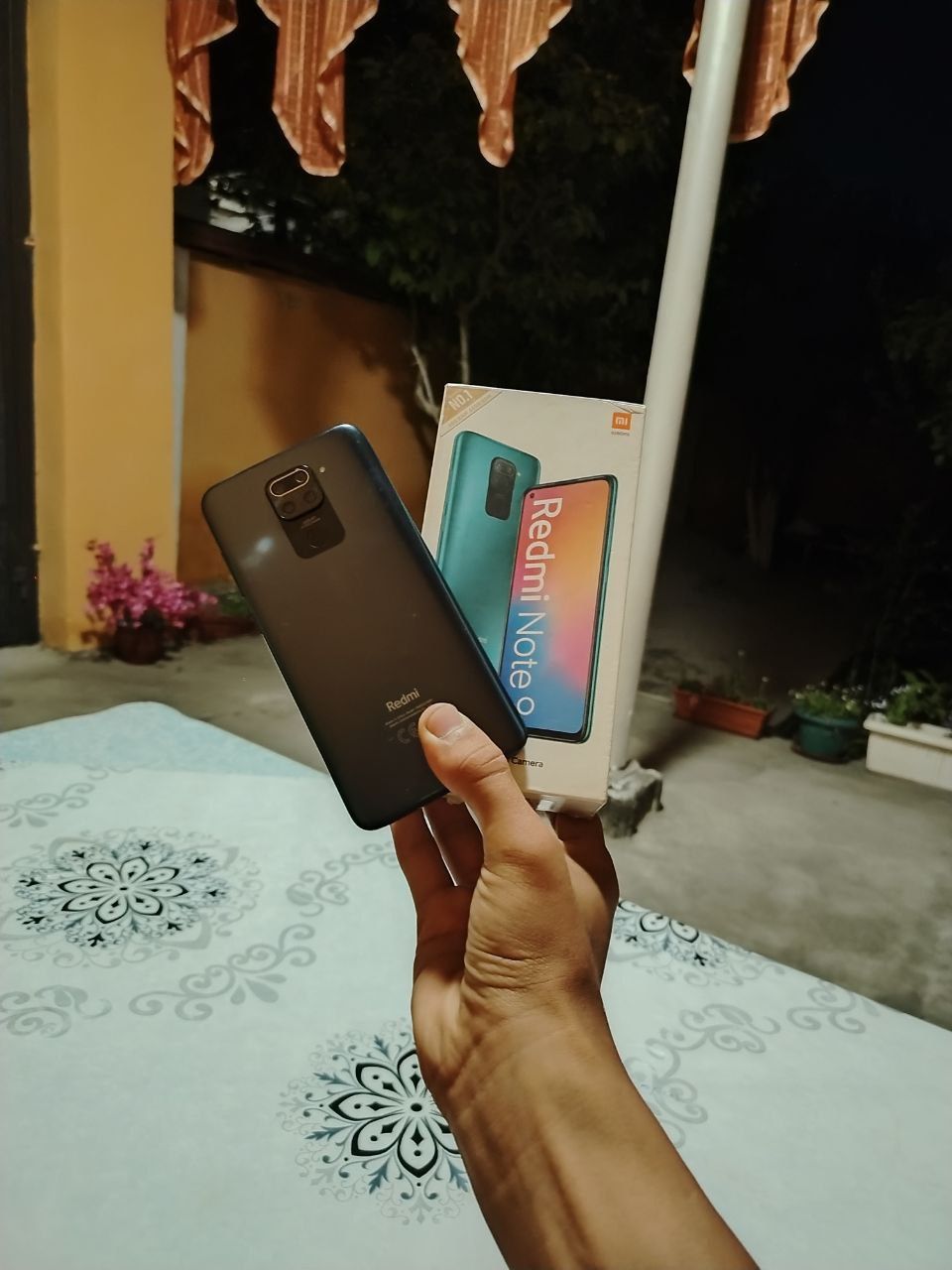Redmi not 9 dakmentli 64 gb radnoy xolati yaxshi
