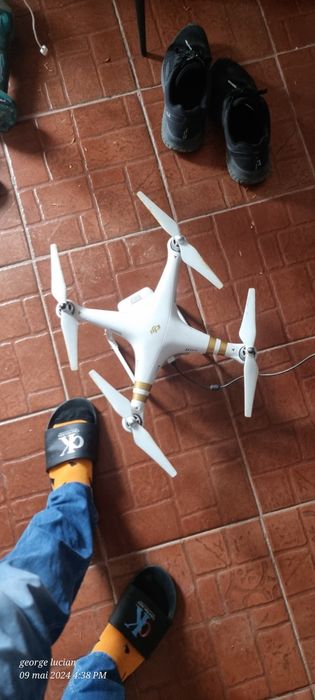 Dji phantom 4k w325