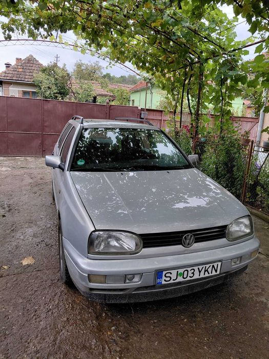 Vand VW GOLF III Benziner 1,6 liter in stare buna