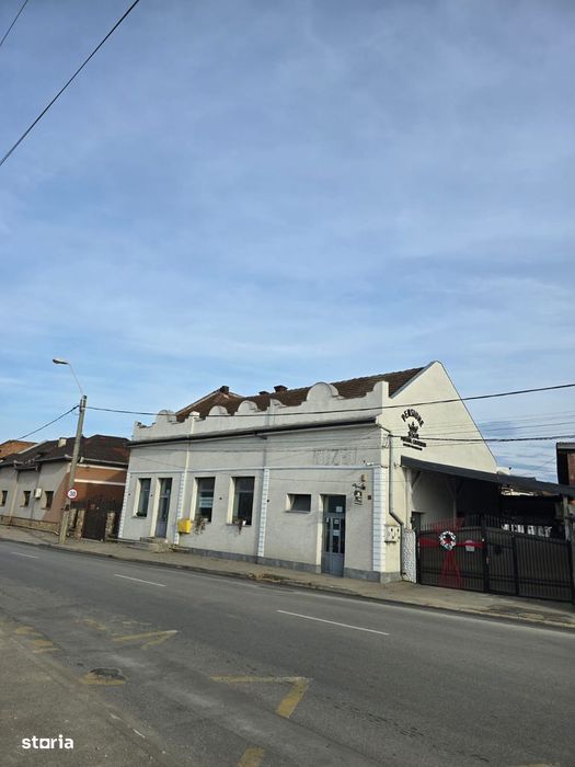 Casă,Restaurant,Cazare !