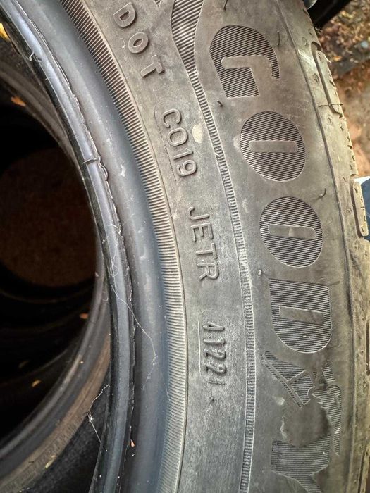 set anvelope/4 bucati Goodyear EfficientGrip 195/55R16 91V