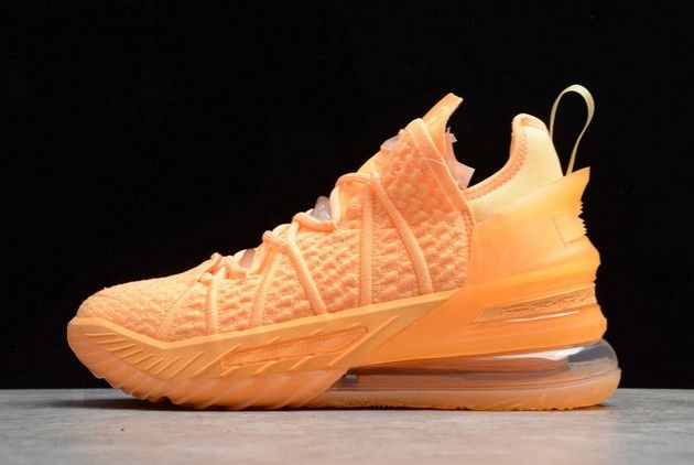 43н. Чисто нови!! Оригинални Nike Lebron XVIII!! Melon tint!