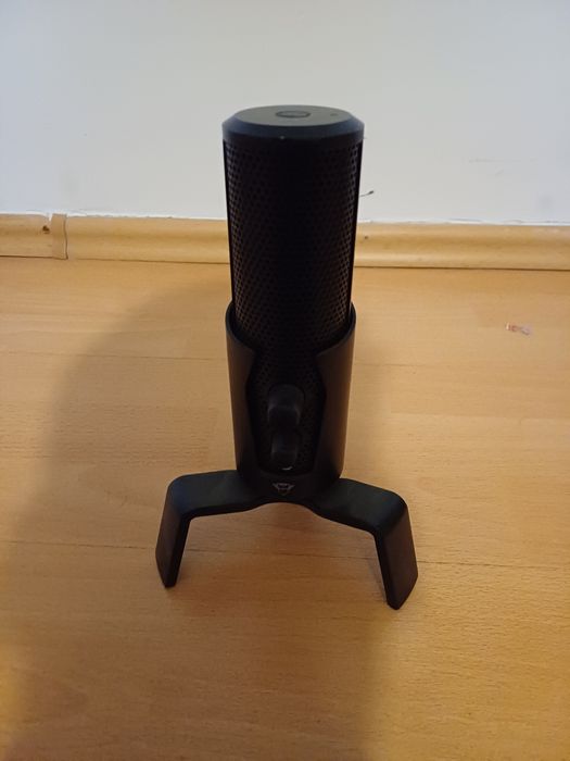 Microfon streaming trust firu