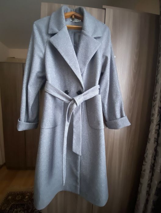 Продам пальто новое кашемировое