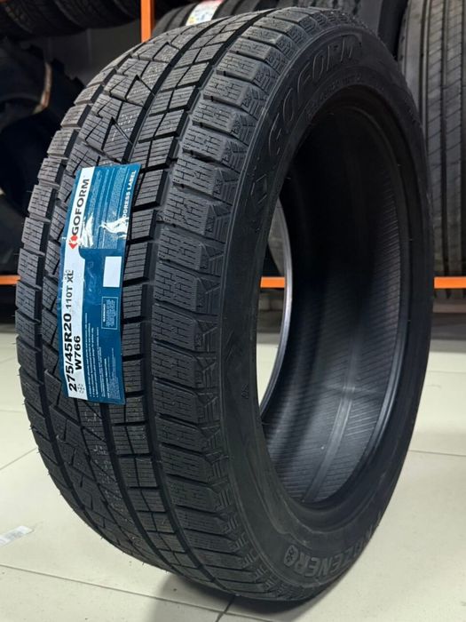 Шины зимние Goform практически новые!