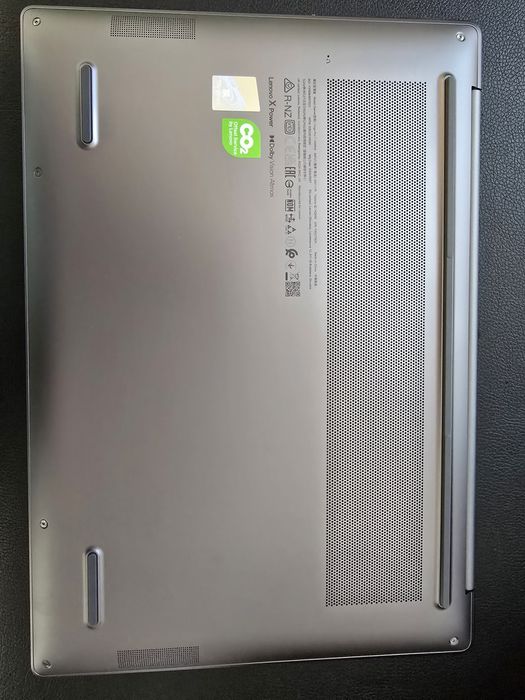 Laptop Lenovo Yoga Pro 7