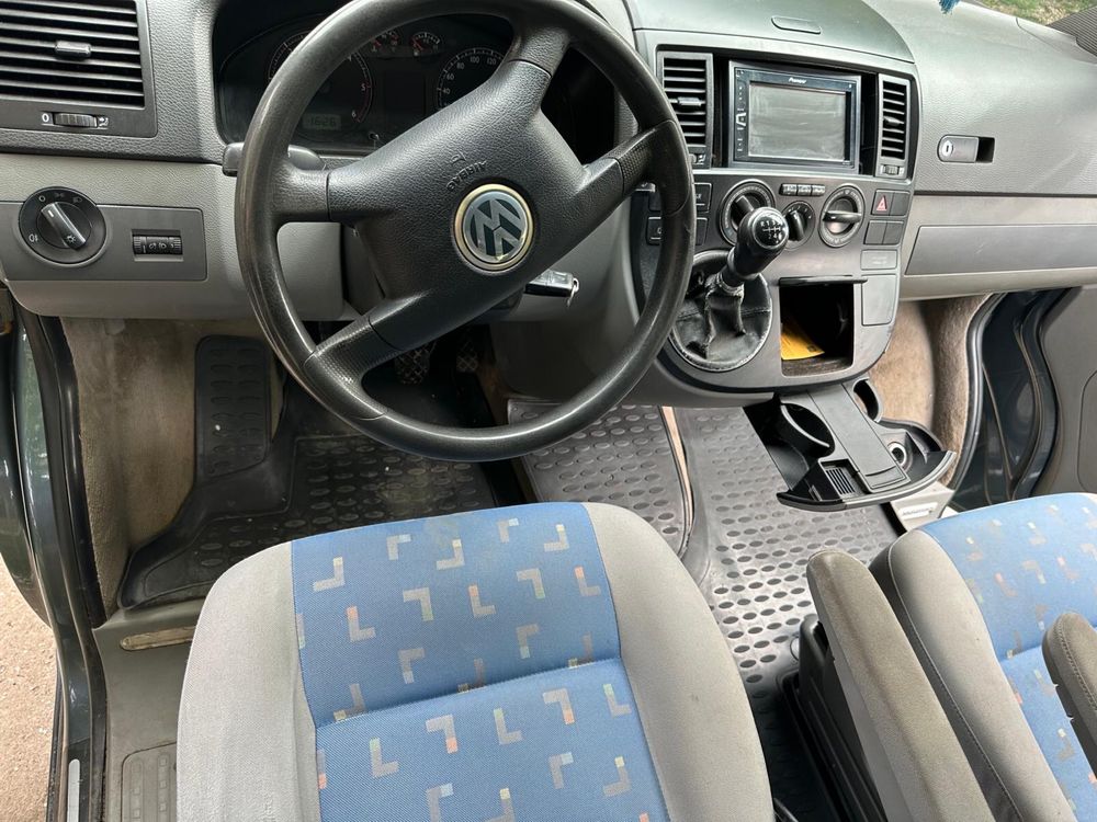 Volkswagen multivan