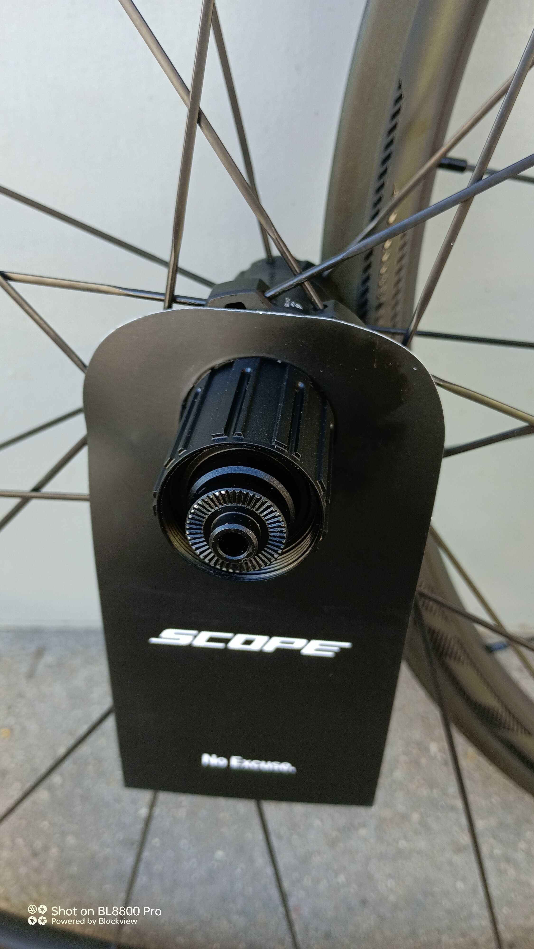 Карбонови капли Scope за шосеен велосипед