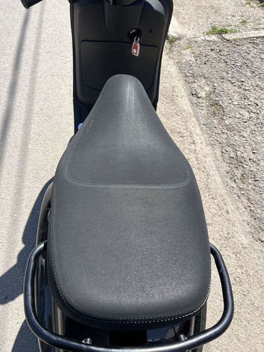 Vand Scuter Vespa