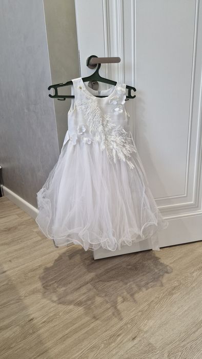 Праздничное платье