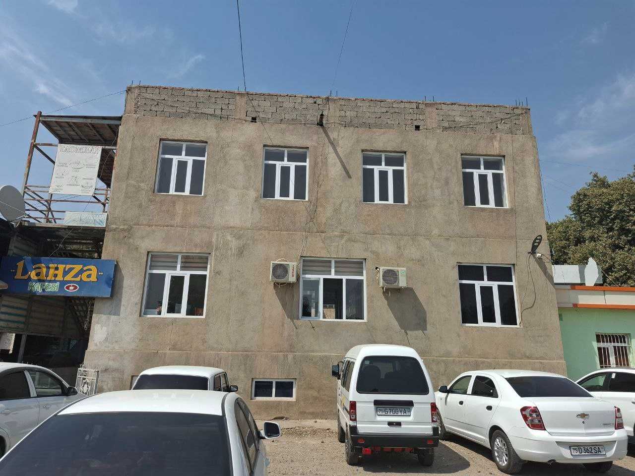 Denov tumanida Maishiy xizmat ko‘rsatish binosi sotiladi