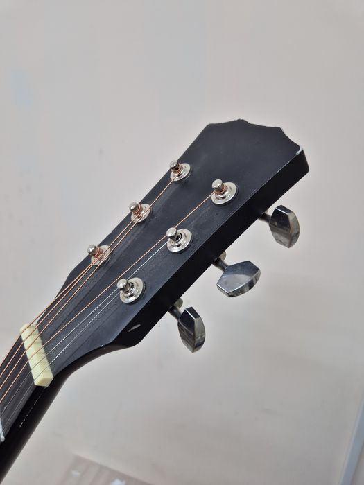 Guitar продаю гитару