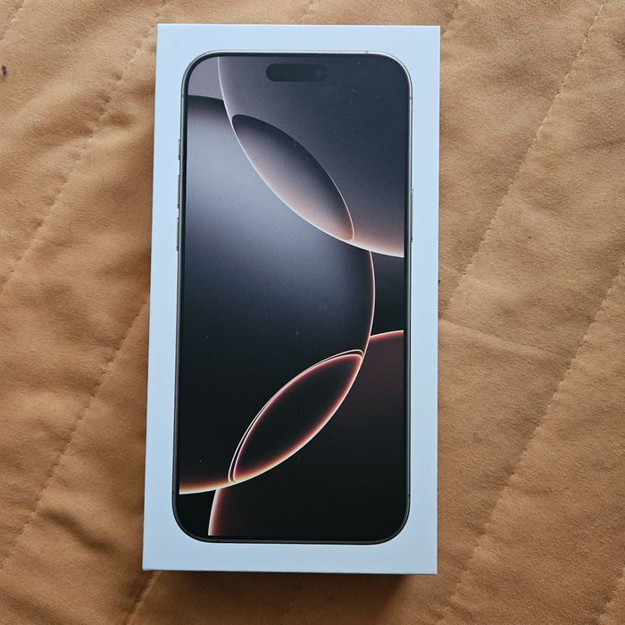 IPhone 16 Pro Max, в гаранция!