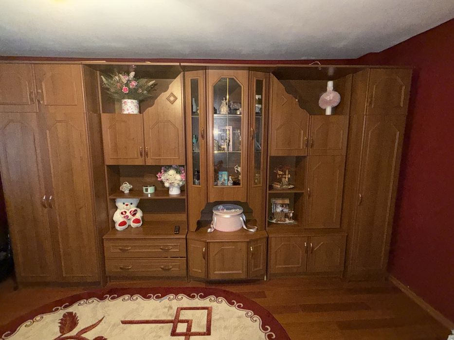 Vand mobila de sufragerie