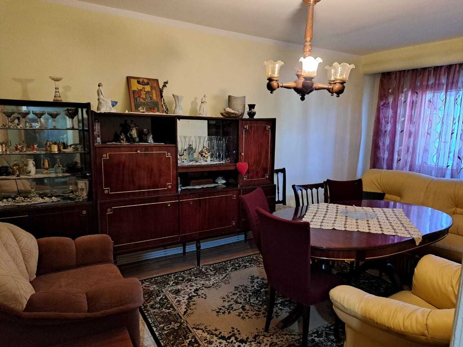 Apartament 4 camere Botosani