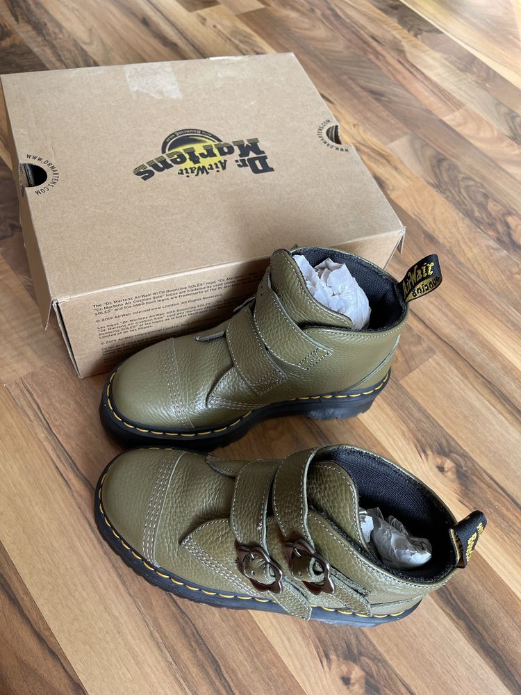 Dr. Martens marime 38