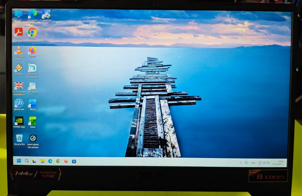 Продавам ASUS TUF Gaming A15-Ryzen 7/RTX 3050/32GB RAM/2TB - Като НОВ